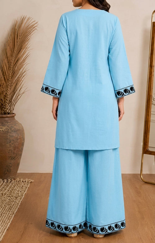 Blue Embroidered Women’s Kurta Palazzo Set with Black Floral Motif Detailing, Wide-Leg Traditional Ethnic Wear
